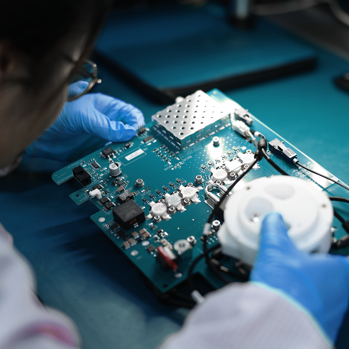 Assembly Technologies & Manufacturing Processes